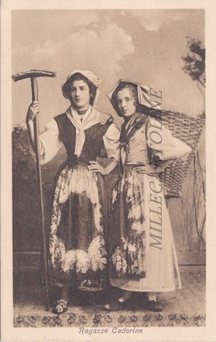 Belluno costumi ragazze - costumi,