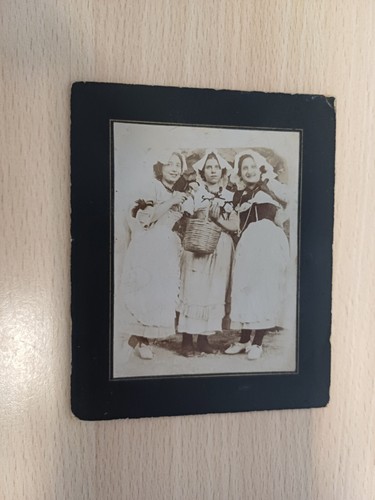 Foto cartoncino ragazze con - foto,